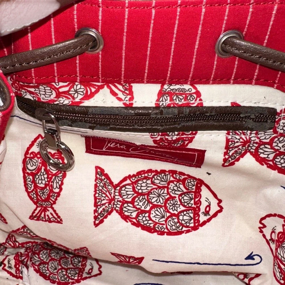 Vera Bradley Quilted Bucket Bag Purse‎ Red Striped Drawstring Shoulder Bag